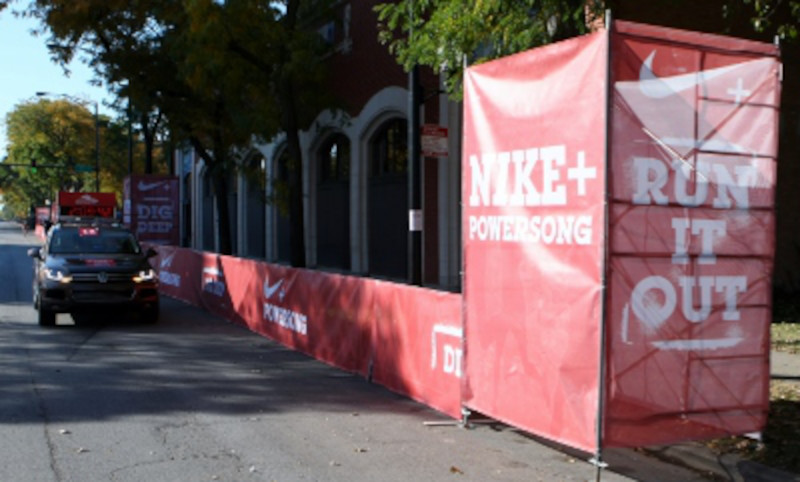 Nike + Powersong signage.